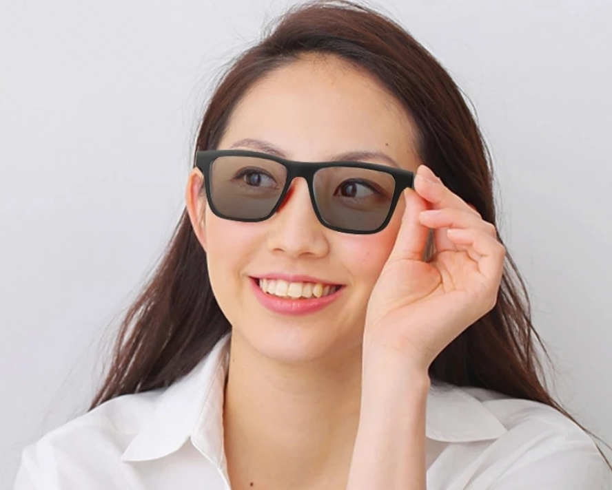 SmartLens™ - Polarized glasses compatible with iOS and Android